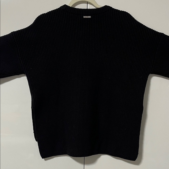 NWOT Michael Kors Wool Black Oversized Ribbed Sweater Side Slits, Size XS fits M - Picture 10 of 10